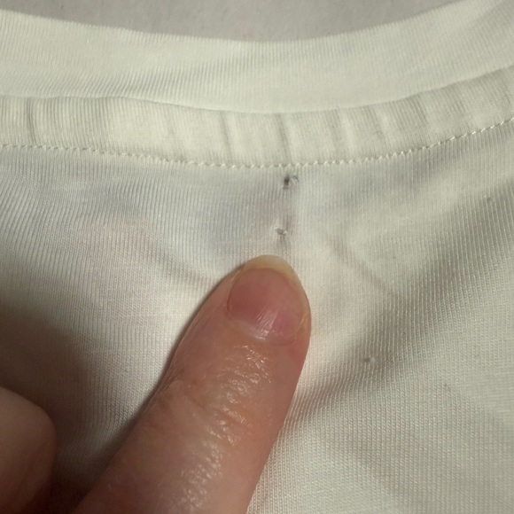 Vivienne Tam White Graphic Short Sleeve Tee Size Large Studded Embroidered Pig - Picture 10 of 11